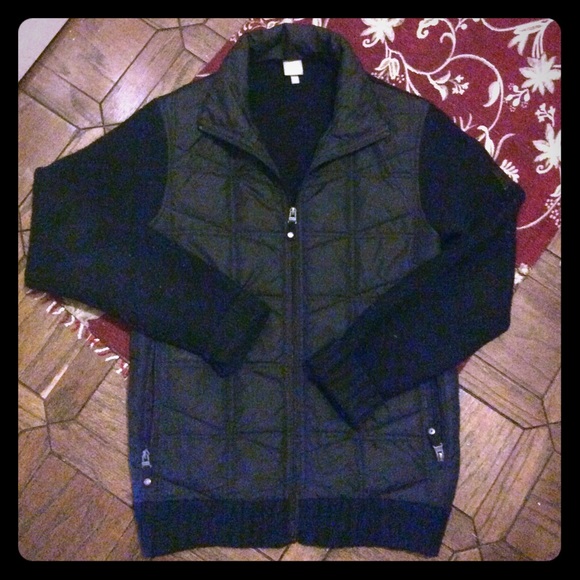 Bench Other - Men’s black warm zip up puffer jacket